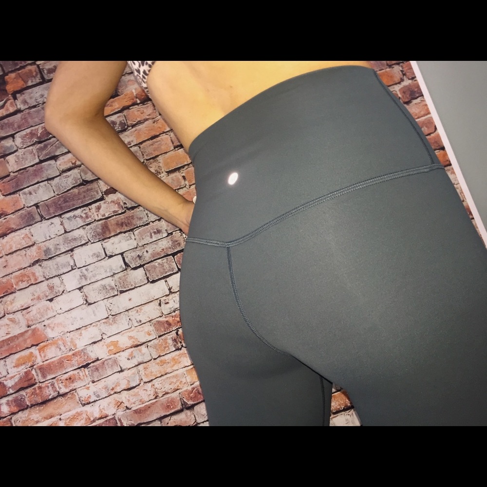 LN Lulu Sz 4 Align 2 Crop 21” - Picture 4 of 4